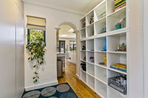 Utility Room- click for photo gallery